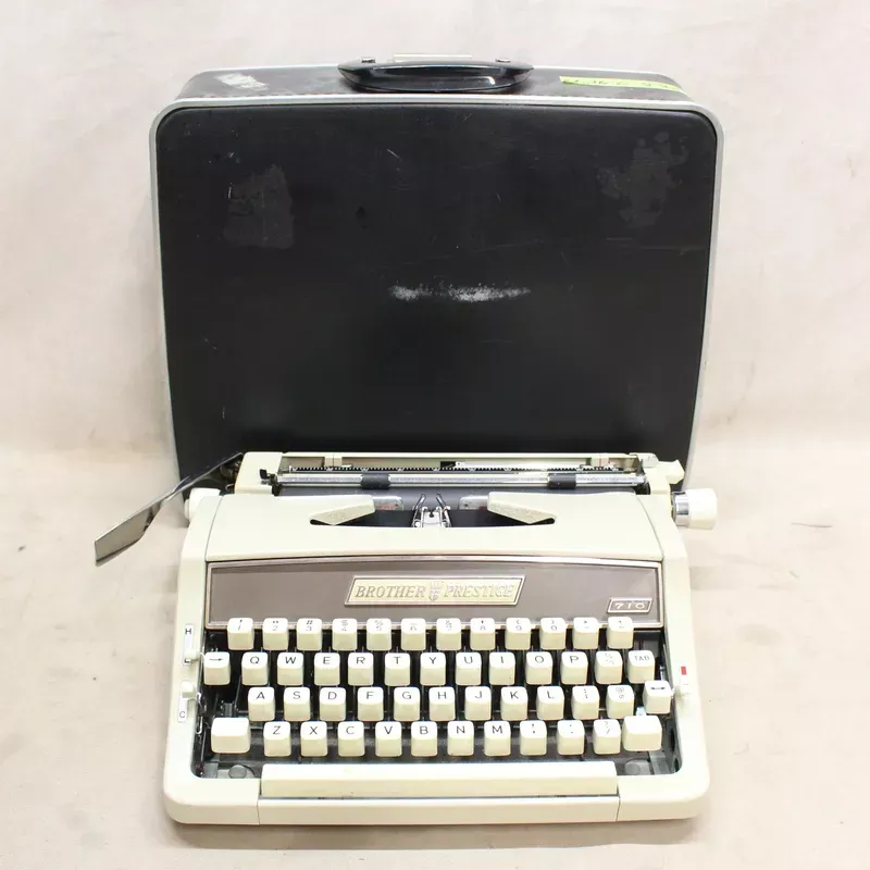 Prestige 710 Typewriter w/ Case #05266837 - Hunt Gear Supply